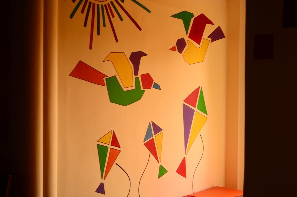 Hostel Zostel Varanasi Exterior foto